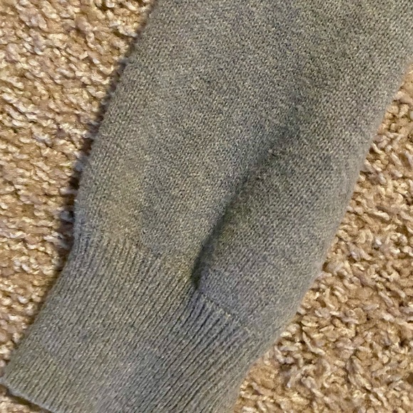 Chaps Ralph Lauren brand: Mens size Large. Cardigan Button Up Sweater. Preowned - Picture 10 of 10